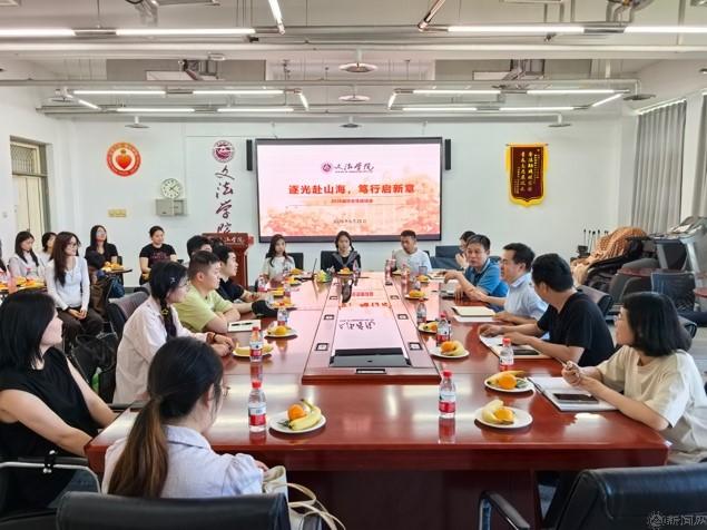 毕1.jpg